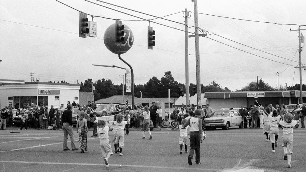 Cranberry Festival parade, 1982