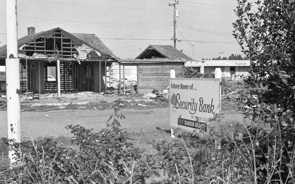 Gene Bifano's Market being torn down, 1973