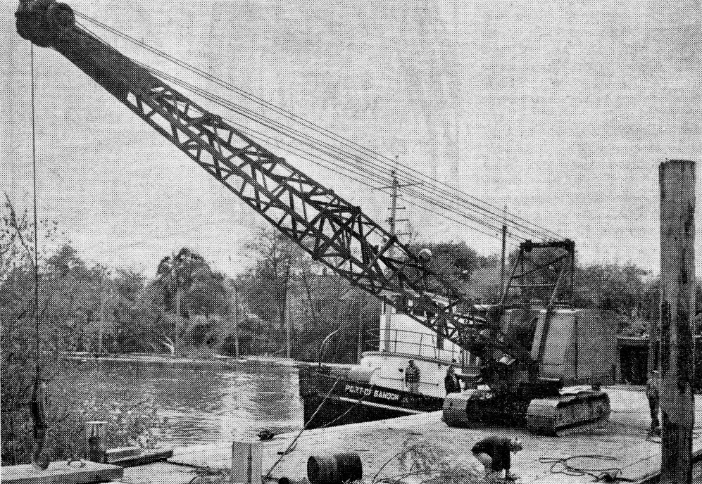 60-ton bucket dredging machine, 1952