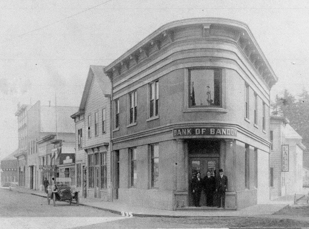 Bank of Bandon before the Fire of 1936