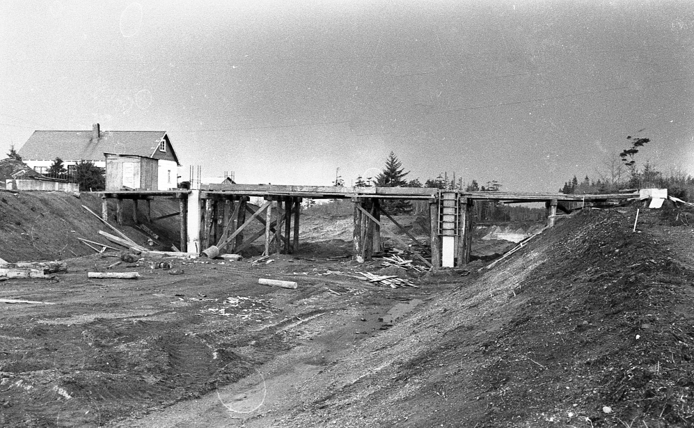 Construction of Fahy Avenue overpass, 1959