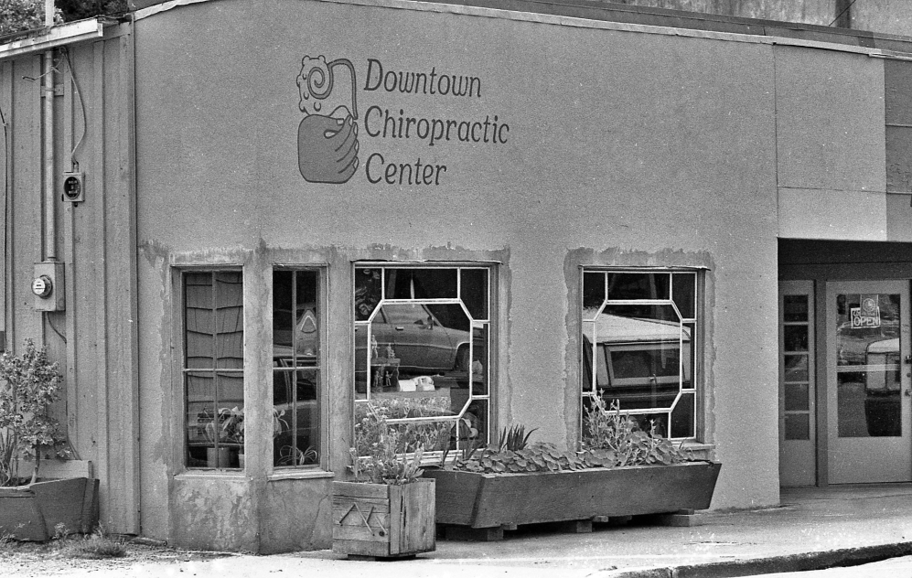 Downtown Chiropractic Center, 1982