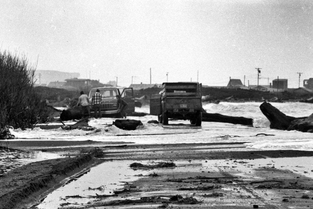 Jetty Road flooded, 1983