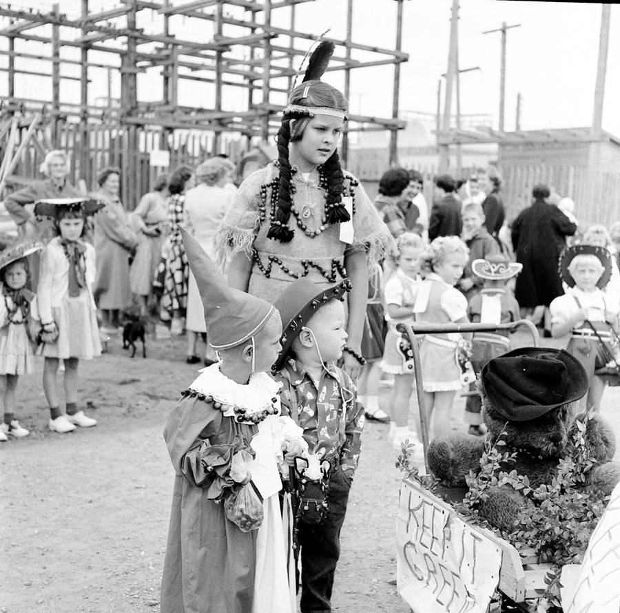 Cranberry Festival parade, 1957