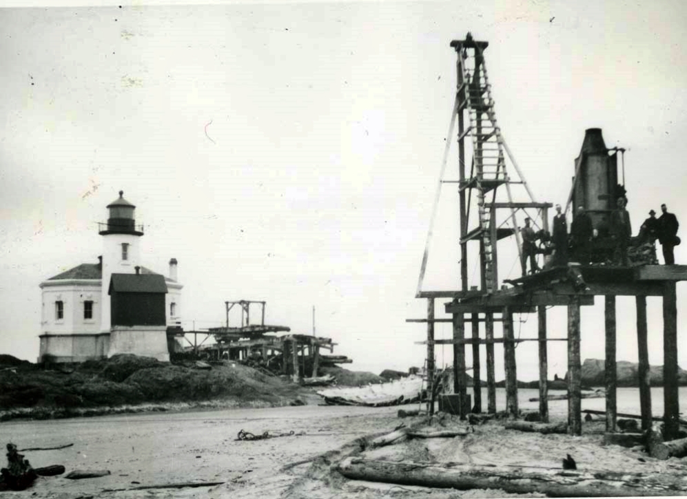 Building of the North Jetty