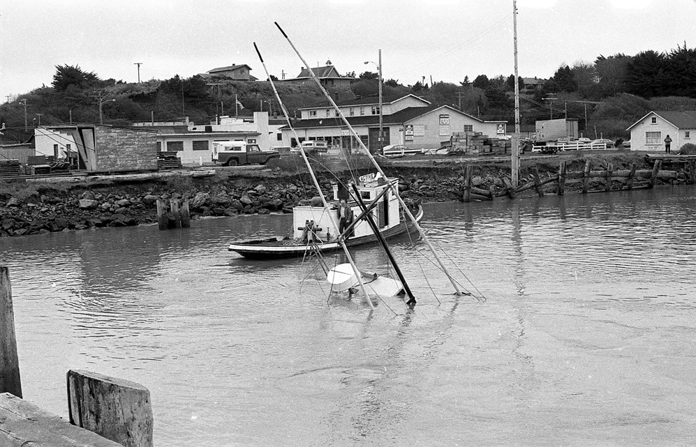 Sunken vessel, 1973