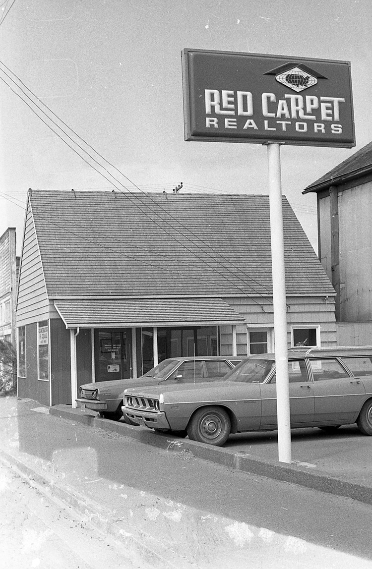 Red Carpet Realtors, 1973